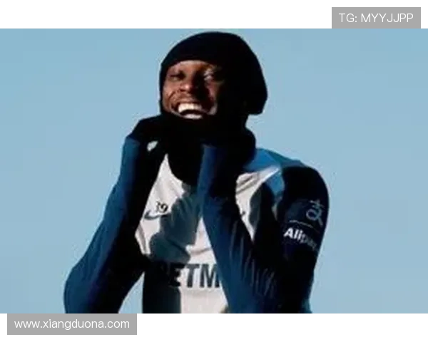 热刺祝穆阿尼27岁生日快乐赛季出战12场贡献2球2助